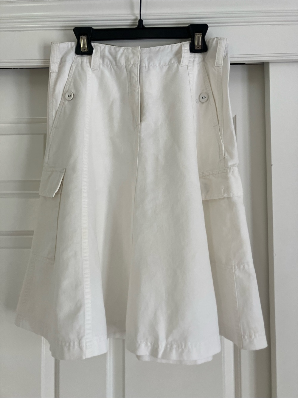 Rare Sundance White A-Line Cargo Skirt